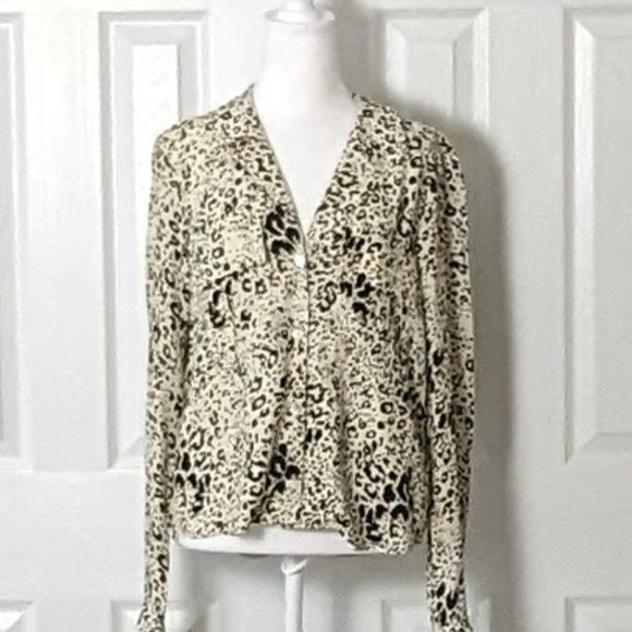 ZARA Woman's Long Sleeve Button Down Top Blouse  Size M  Cream Black Print - Picture 1 of 6